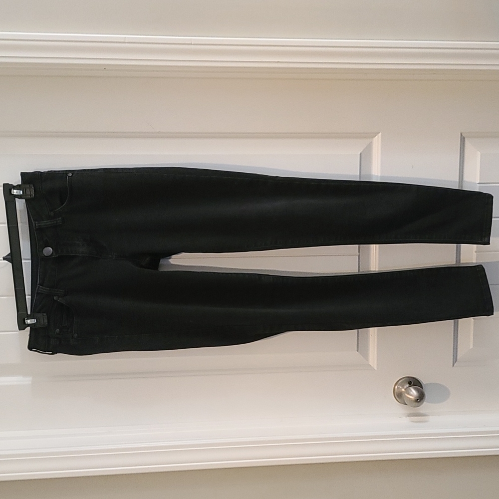 Super soft black skinny jeans